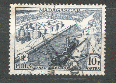 Madagaskar - přístav